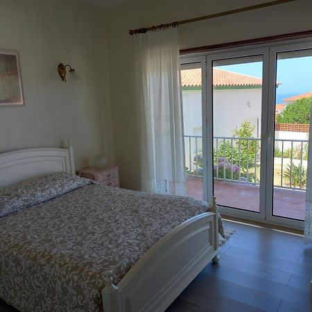 Villa Vitoria Назаре Екстер'єр фото