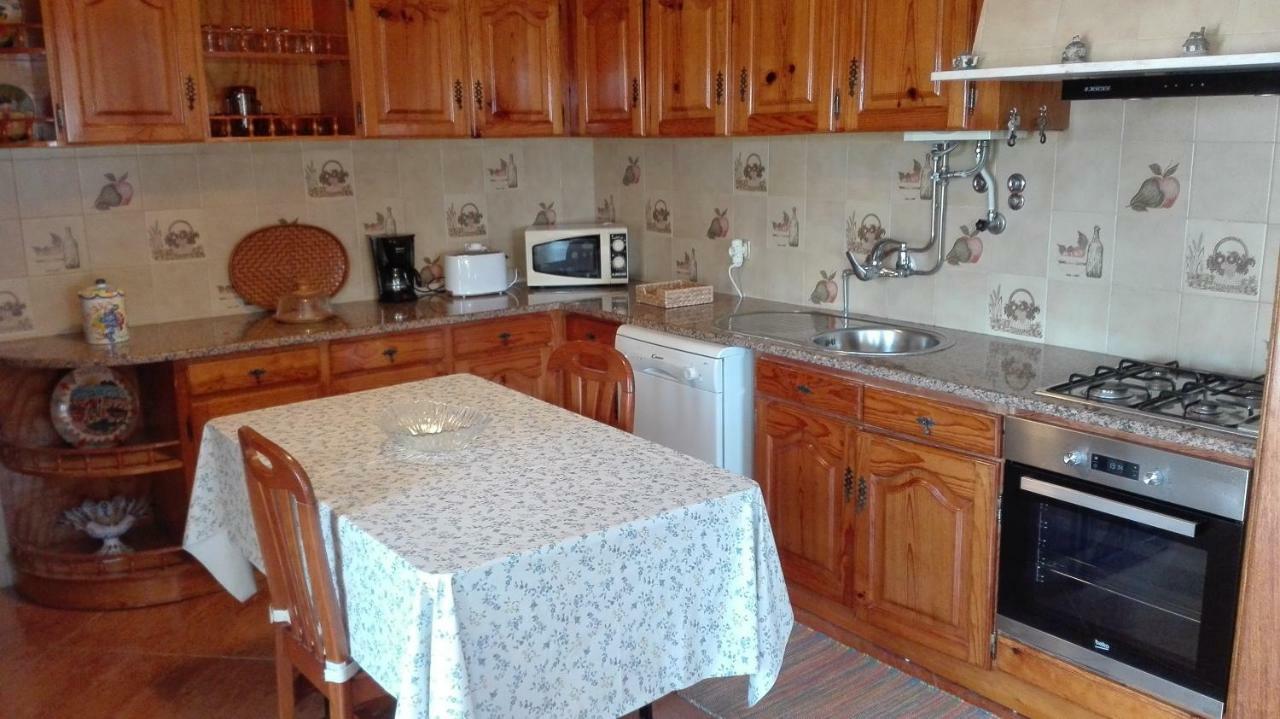 Villa Vitoria Назаре Екстер'єр фото